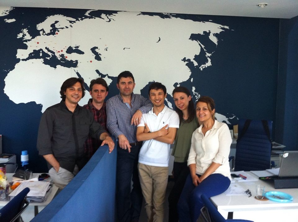 The Cemer team at the world map